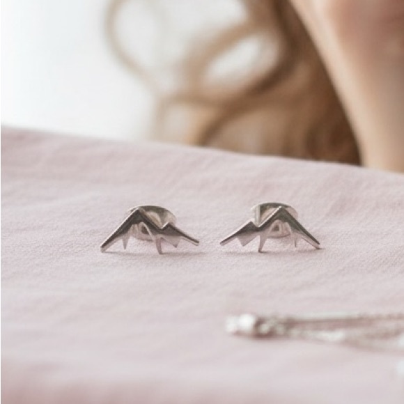 Free People Jewelry - Mountain Silhouette Skiing Hiking Mini 925 Sterling Silver Simple Stud Earring